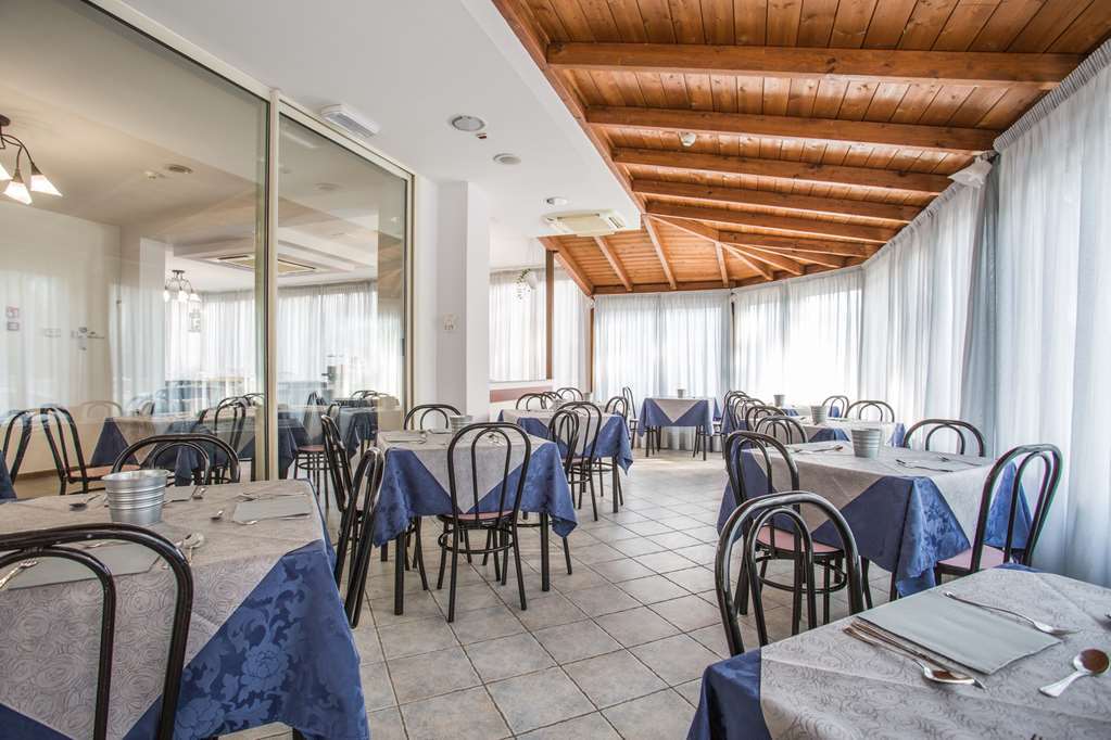 Hotel Nancy Riccione Restaurant photo