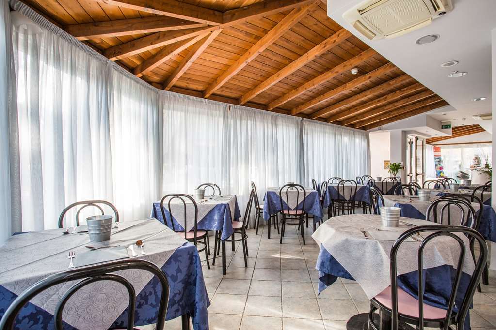 Hotel Nancy Riccione Restaurant photo