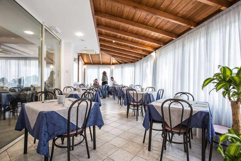 Hotel Nancy Riccione Restaurant photo